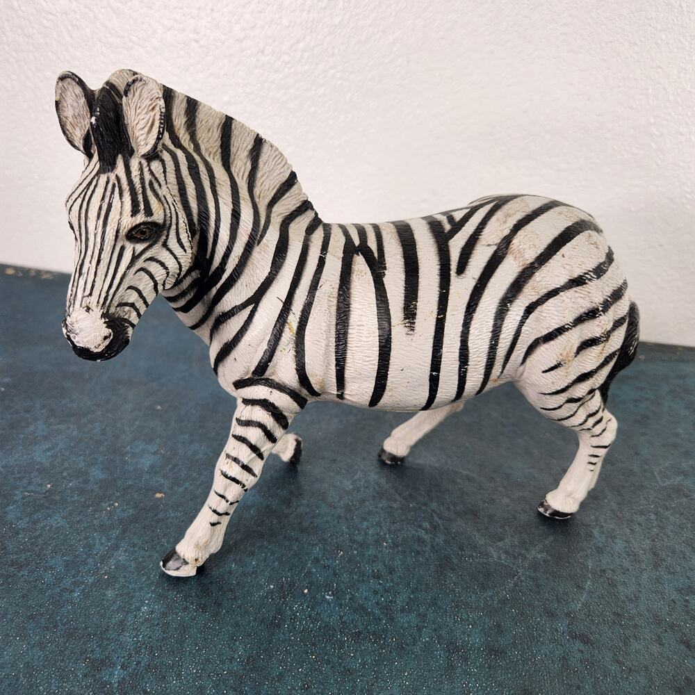 VTG ERTL Wilk Africa Safari Wildlife Zebra Large Figurine Toy